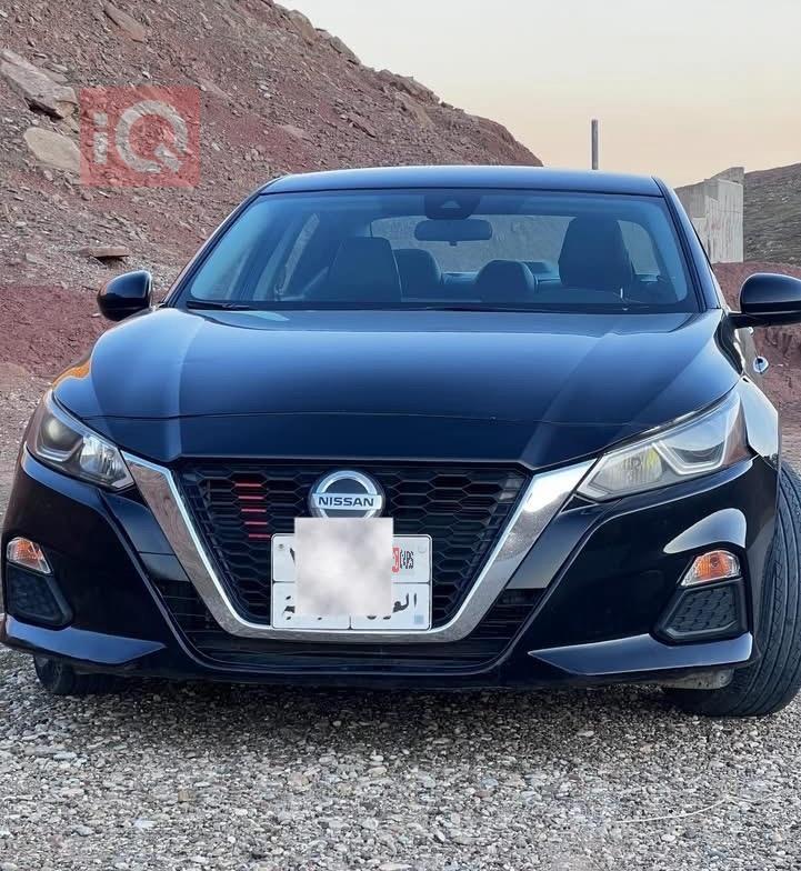 نيسان ألتيما